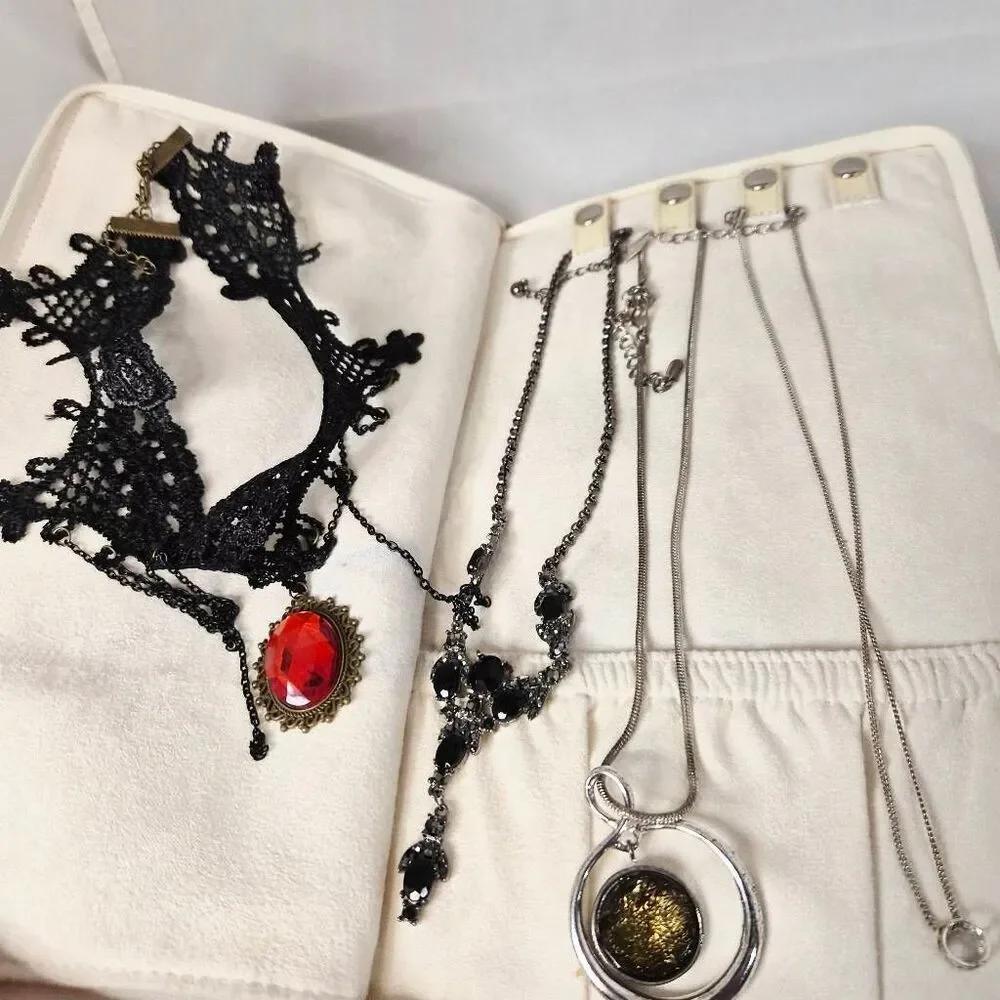 Leather jewelry organizer